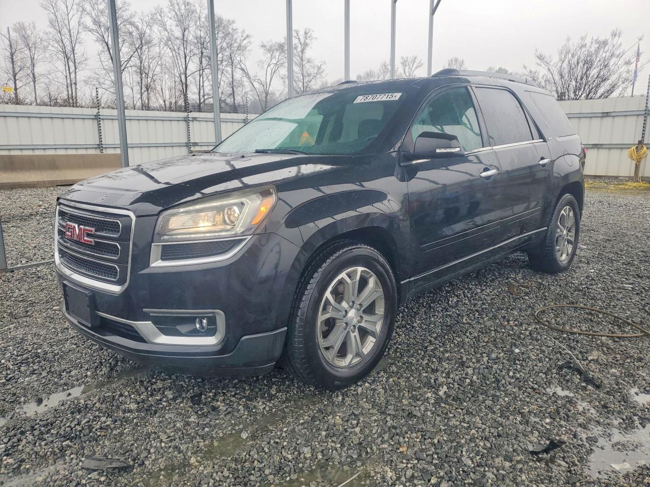 Salvage GMC Acadia Image