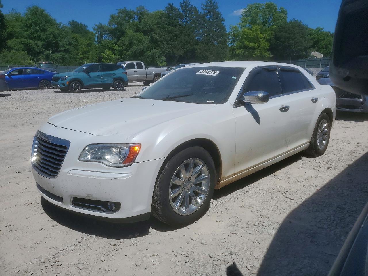 Salvage Chrysler 300 Image