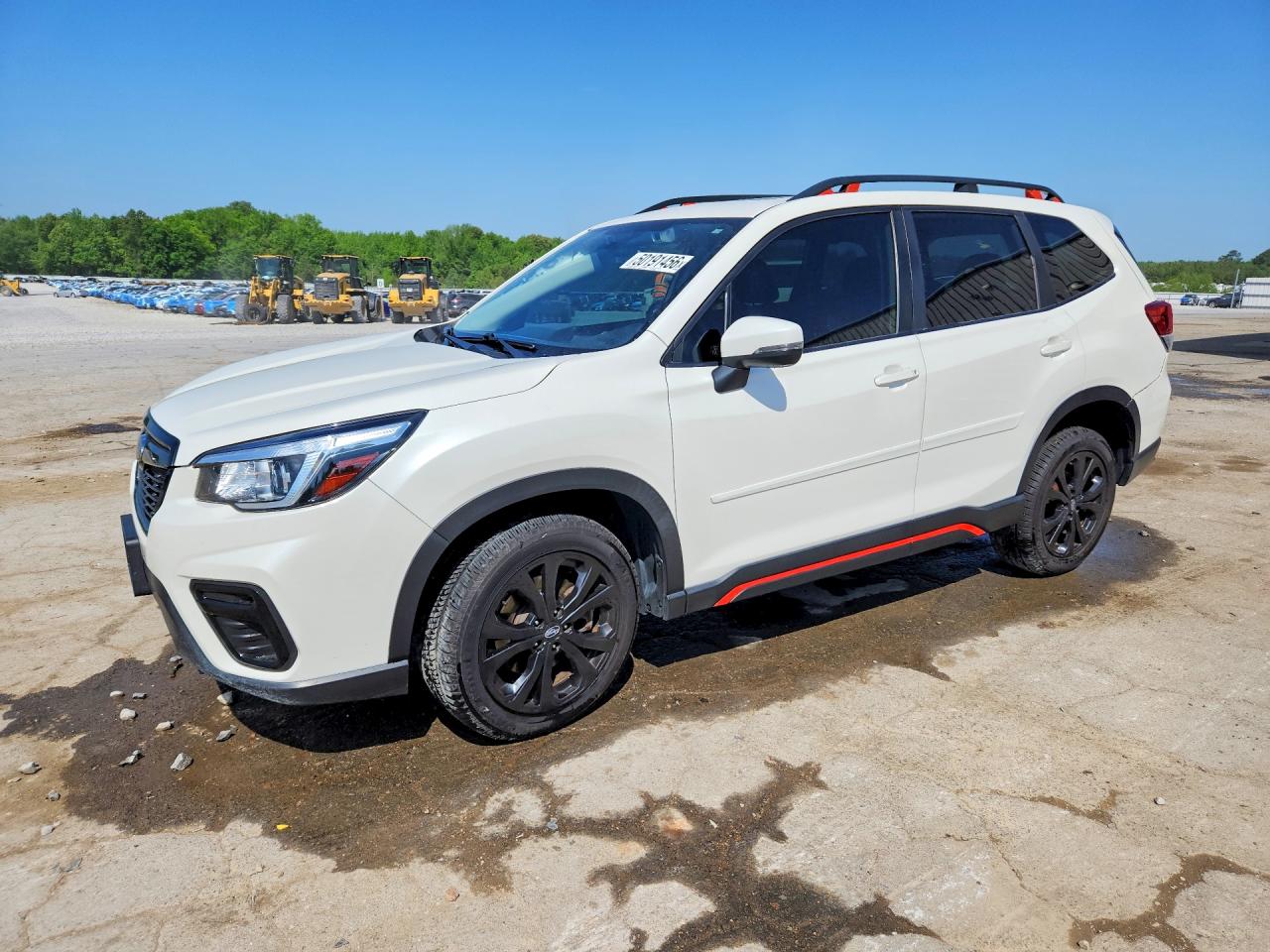Salvage Subaru Forester Image