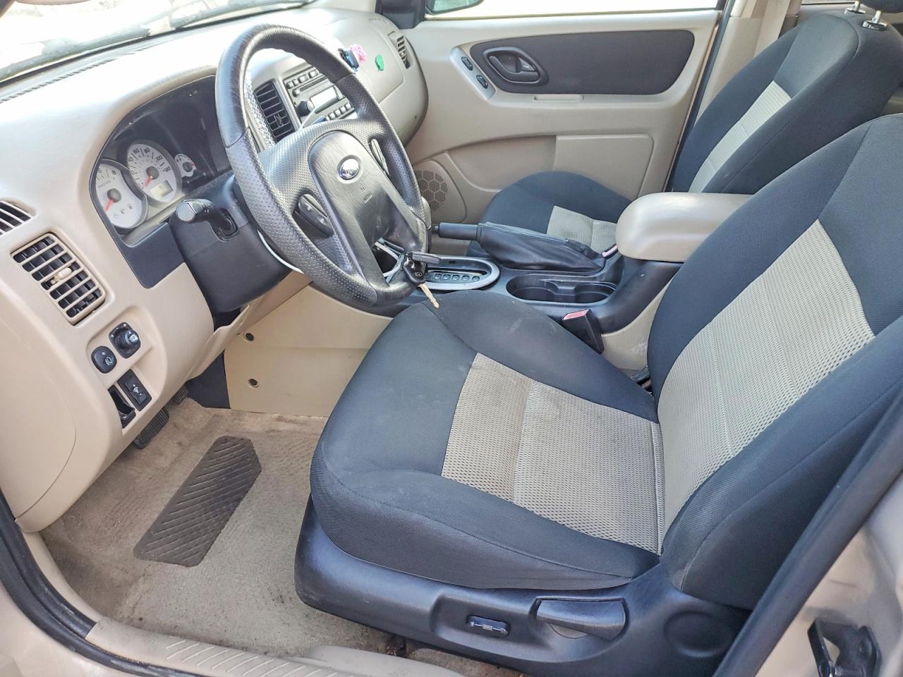 Ford Escape Xlt