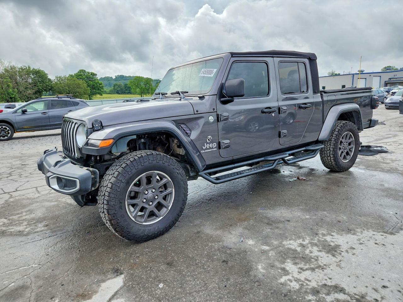 Salvage Jeep Gladiator Image