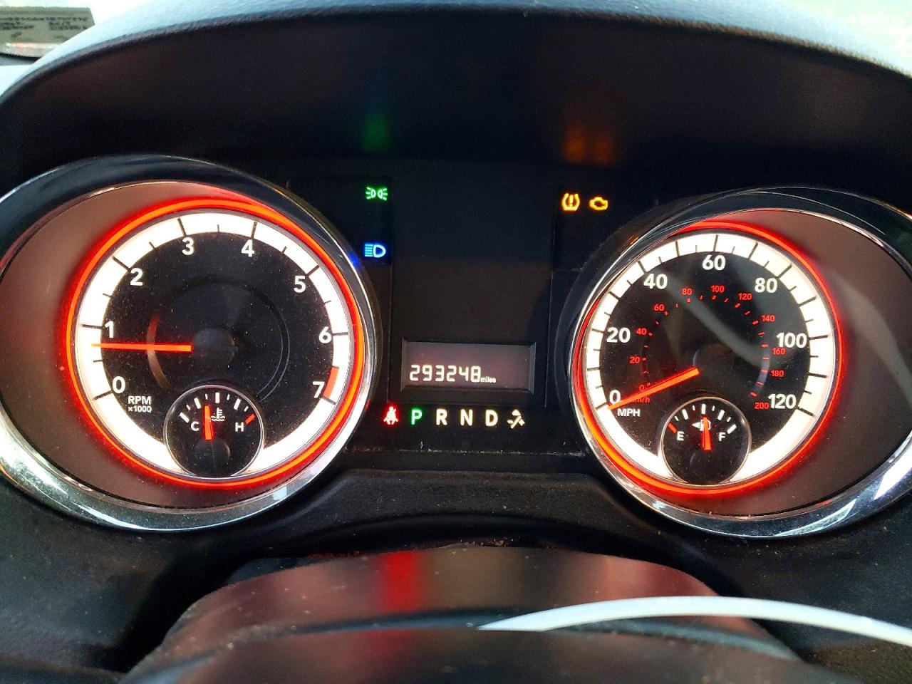 Dodge Caravan Sxt