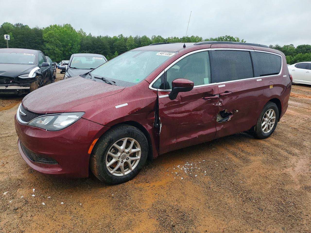 Salvage Chrysler Minivan Image