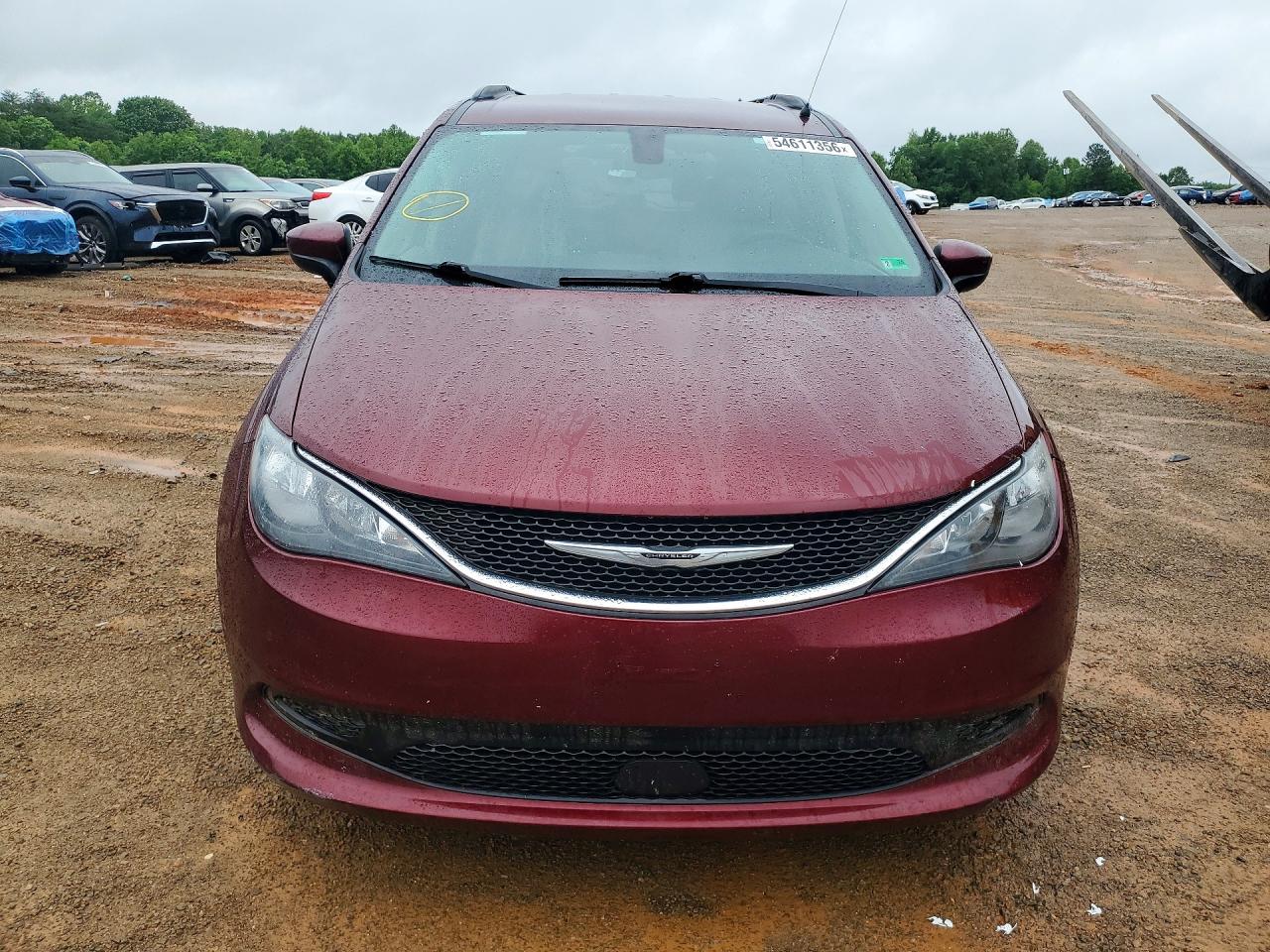 Chrysler Minivan Lxi