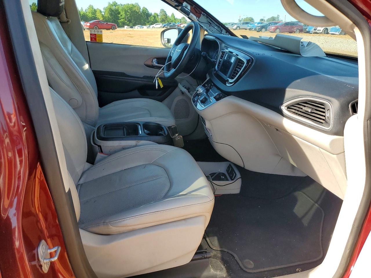 Chrysler Minivan Lxi