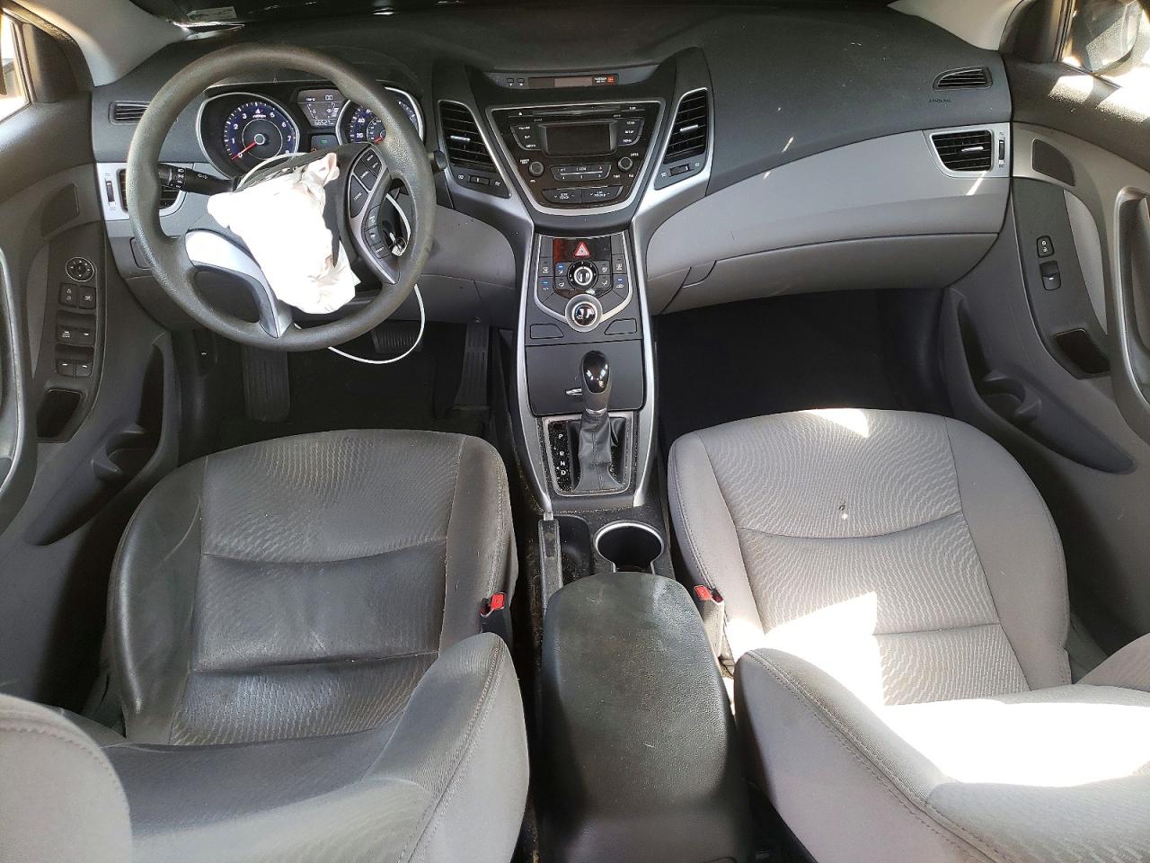 Hyundai ELANTRA Se