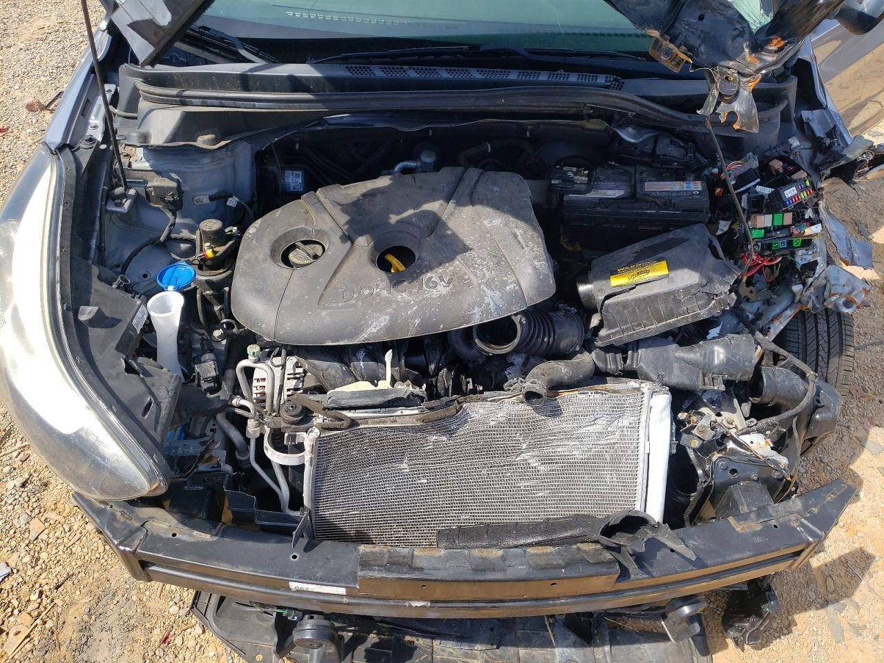 Hyundai ELANTRA Se