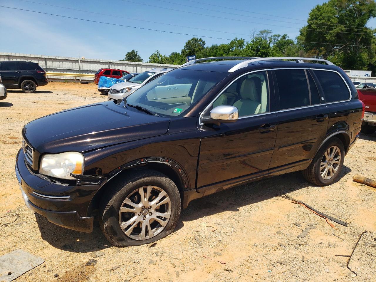Salvage Volvo XC90 Image