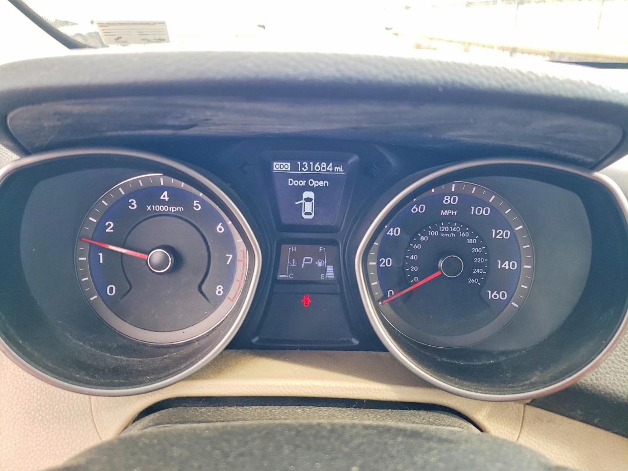 Hyundai ELANTRA Base
