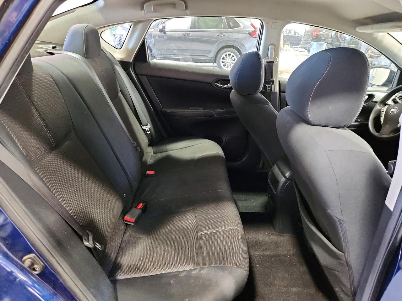 Nissan Sentra S