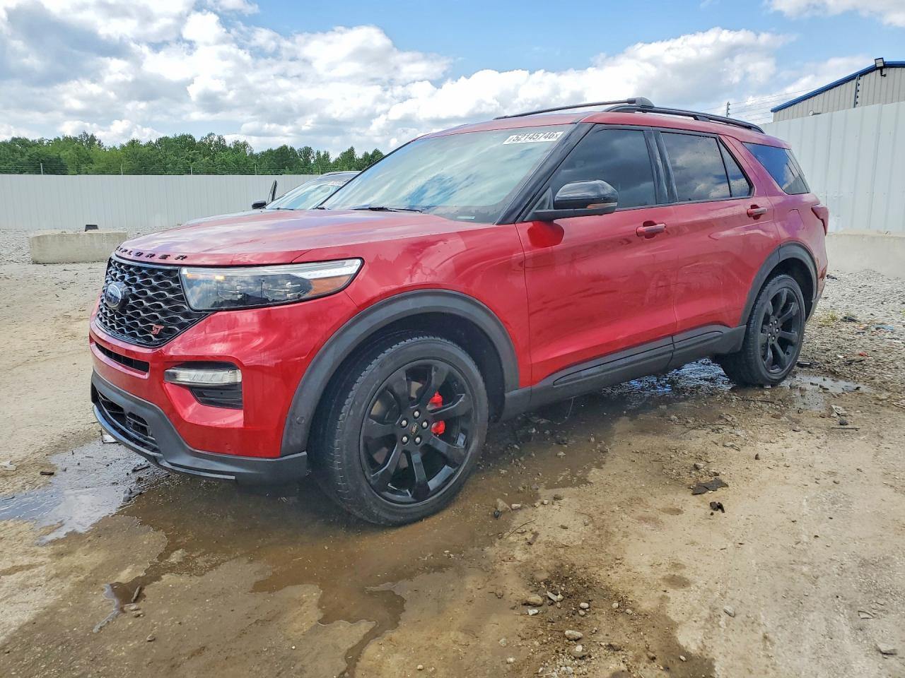 Salvage Ford Explorer Image