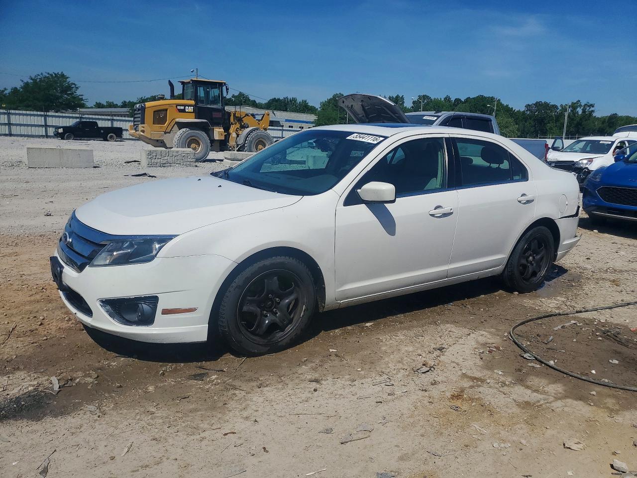 Salvage Ford Fusion Image