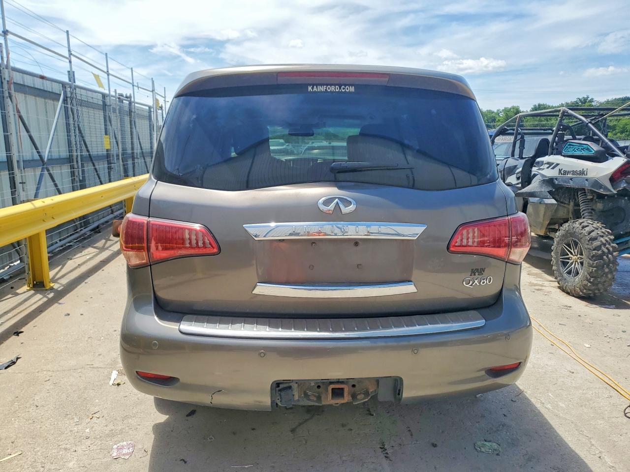 INFINITI Qx Base