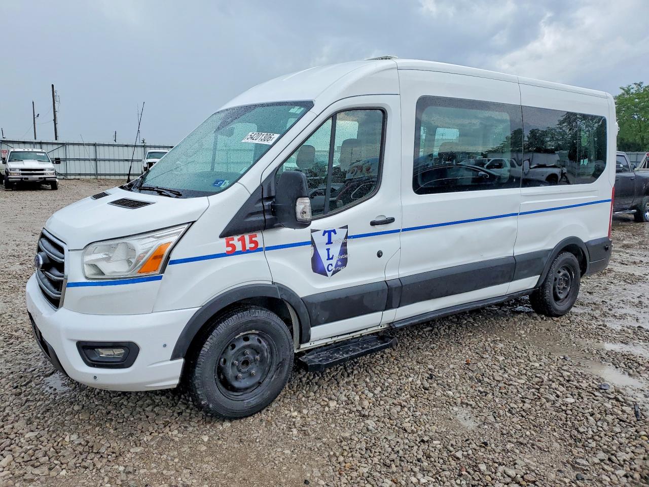 Salvage Ford Transit Image