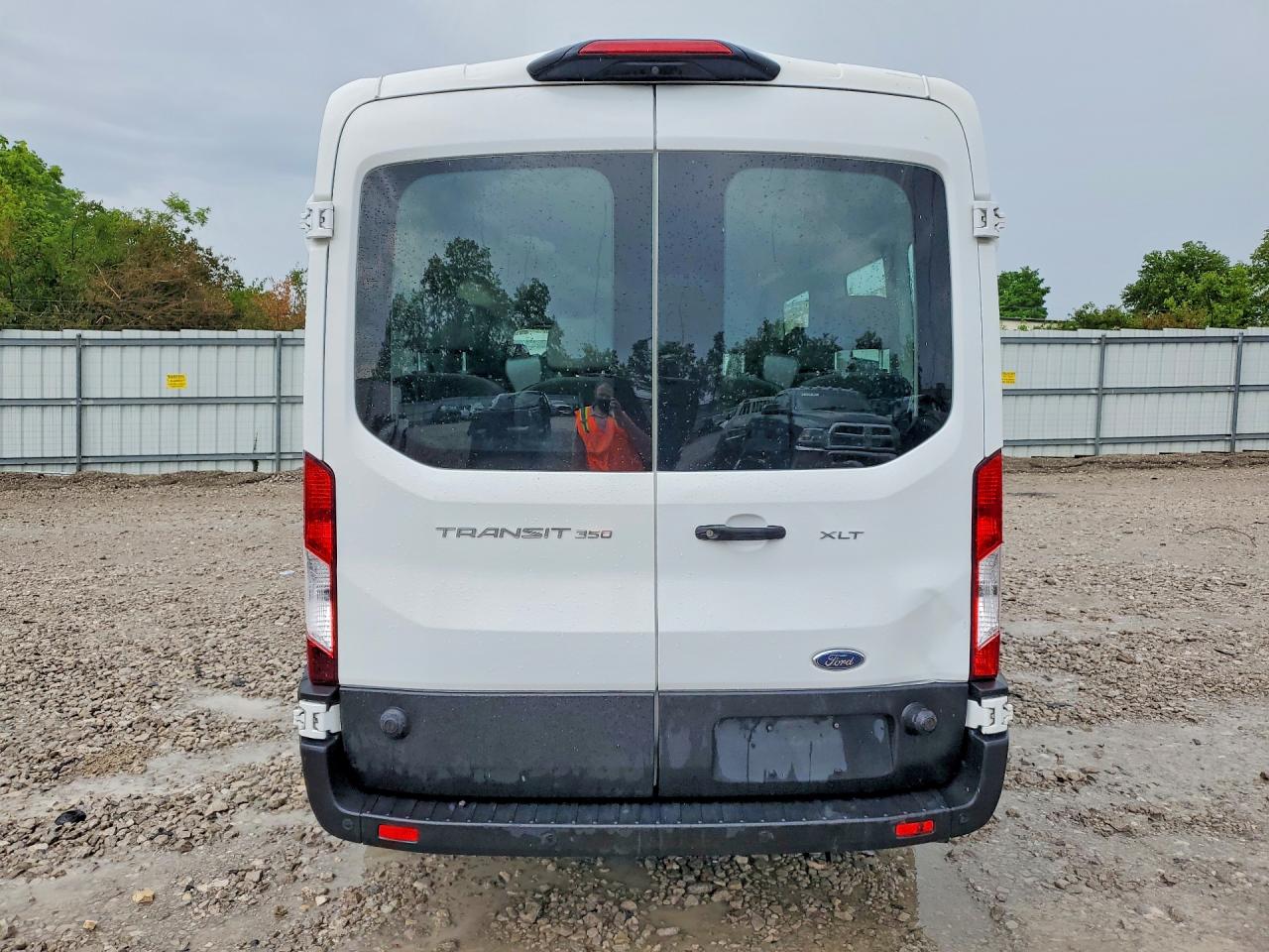 Ford Transit T-350