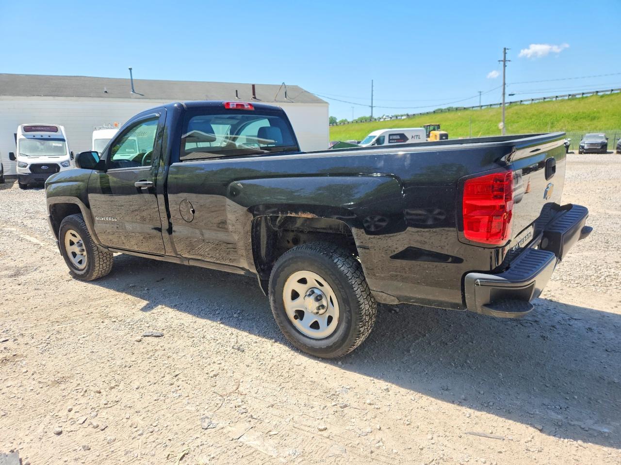 Chevrolet Silverado C1500