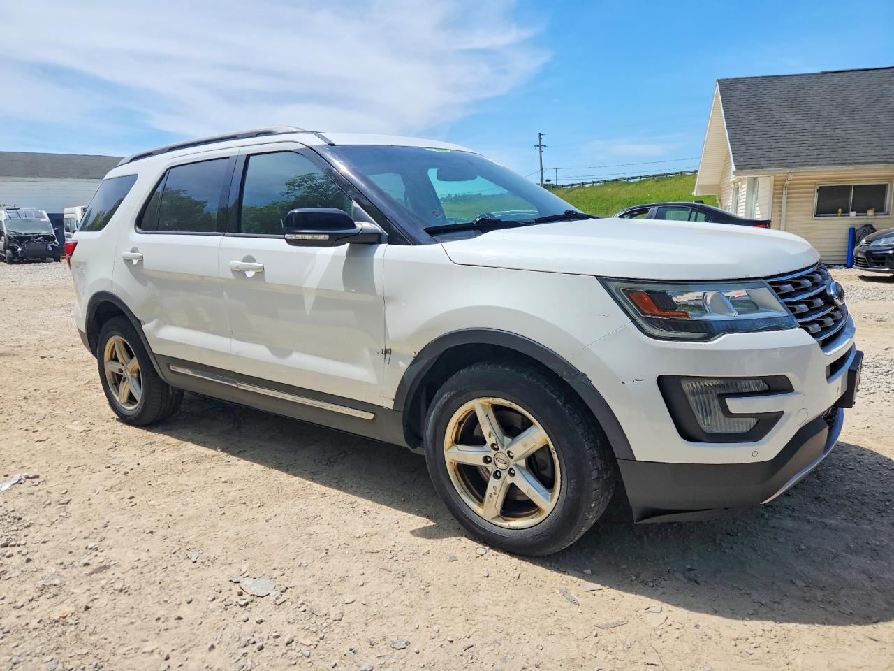 Ford Explorer Xlt