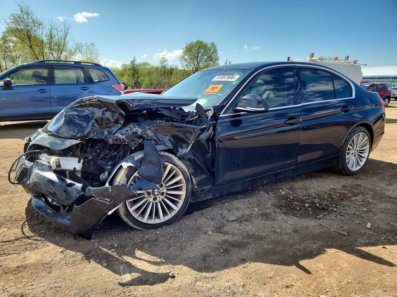 Salvage BMW 3 Series Image