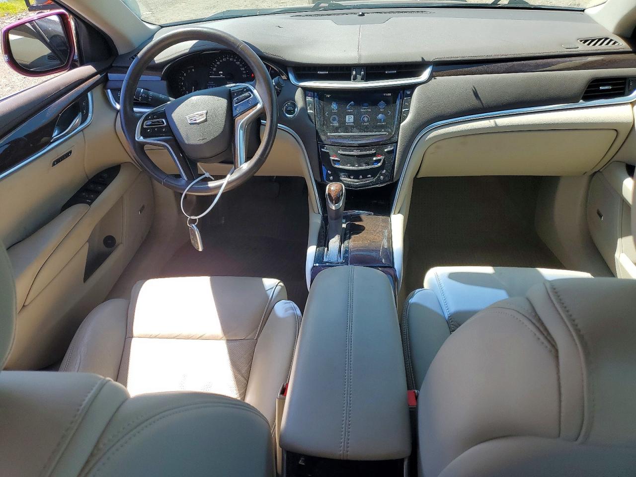 Cadillac XTS Luxury Collection