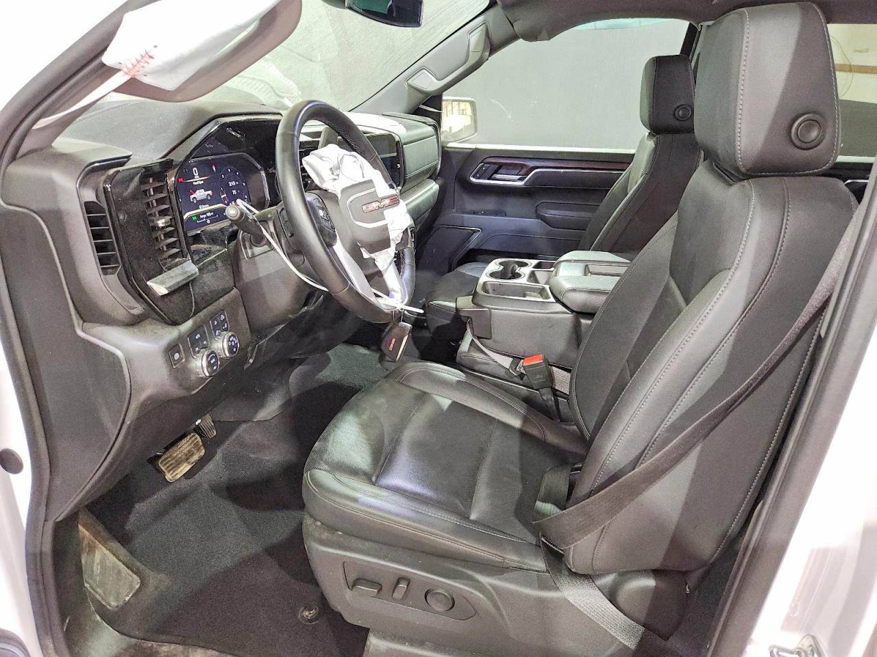 GMC Sierra