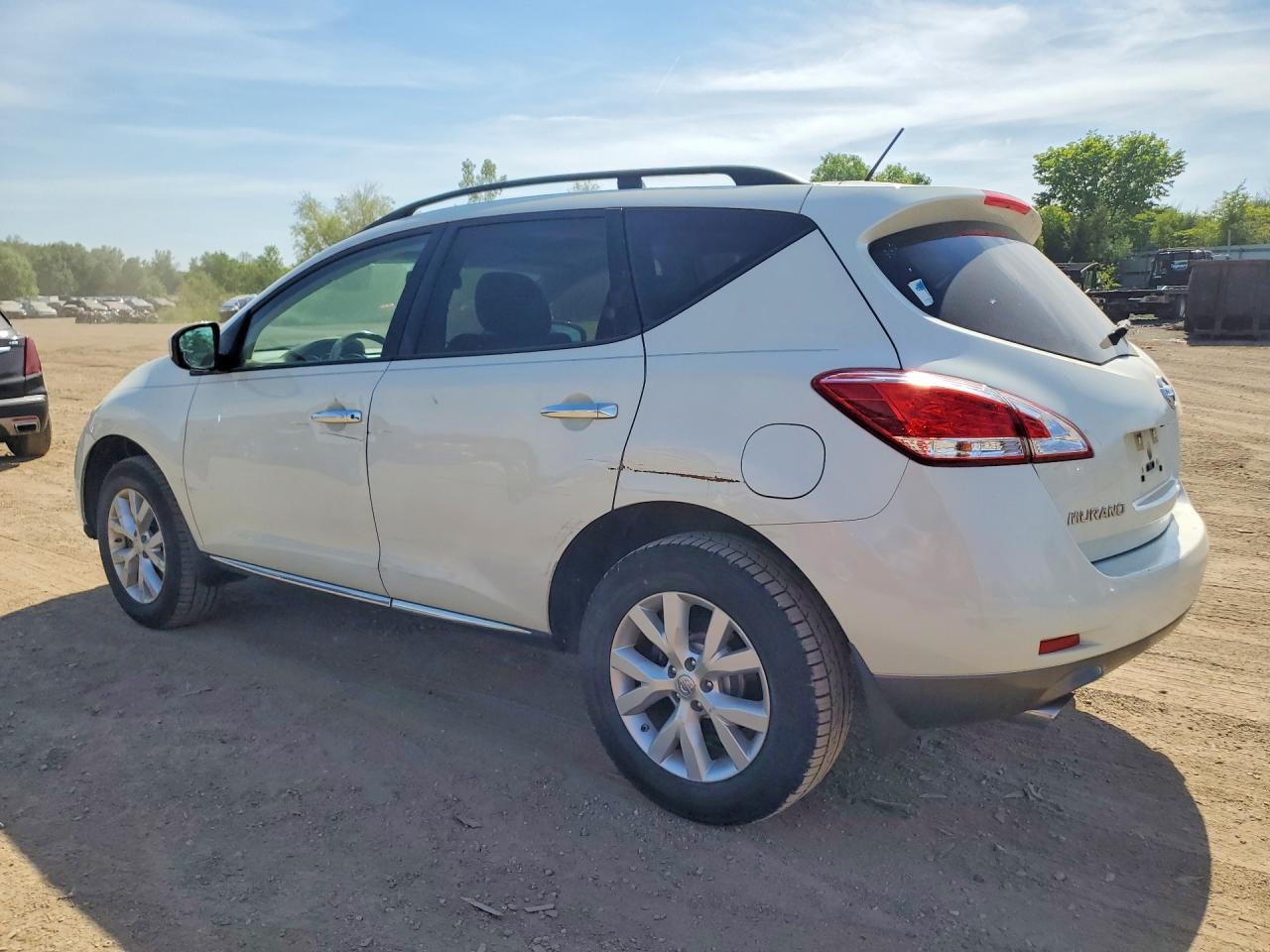 Nissan Murano S