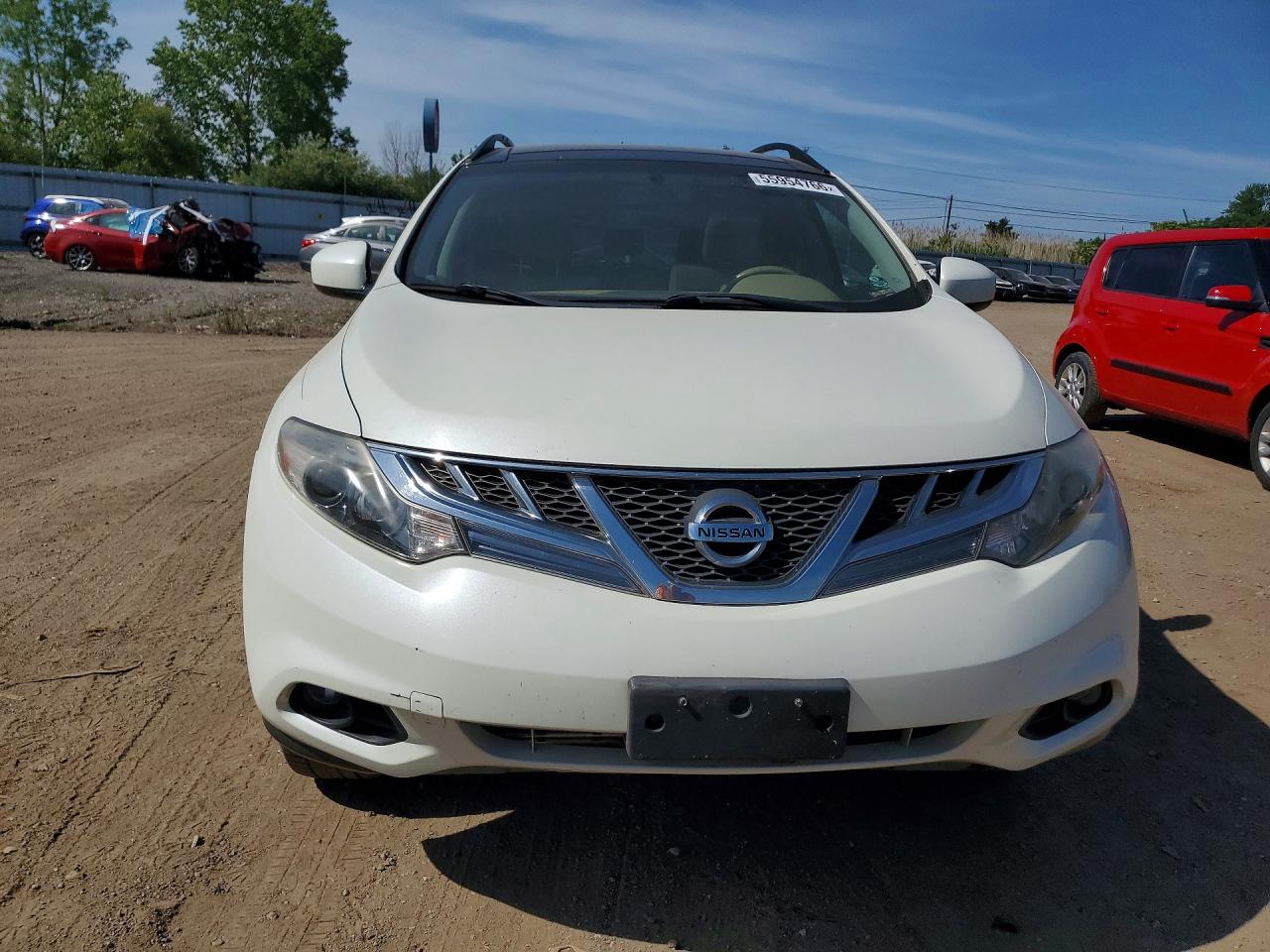 Nissan Murano S