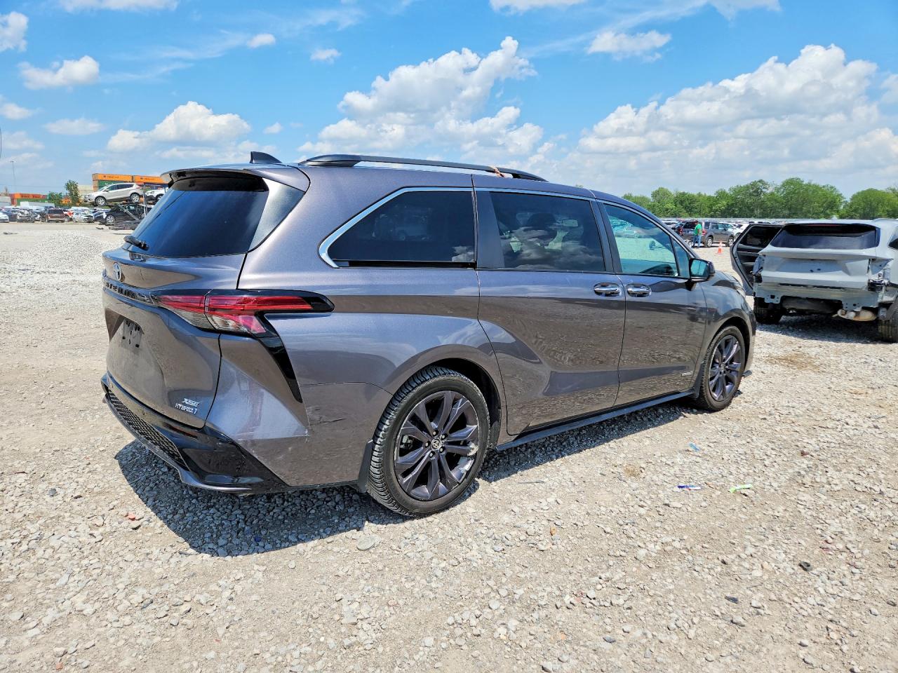 Toyota Sienna Xse