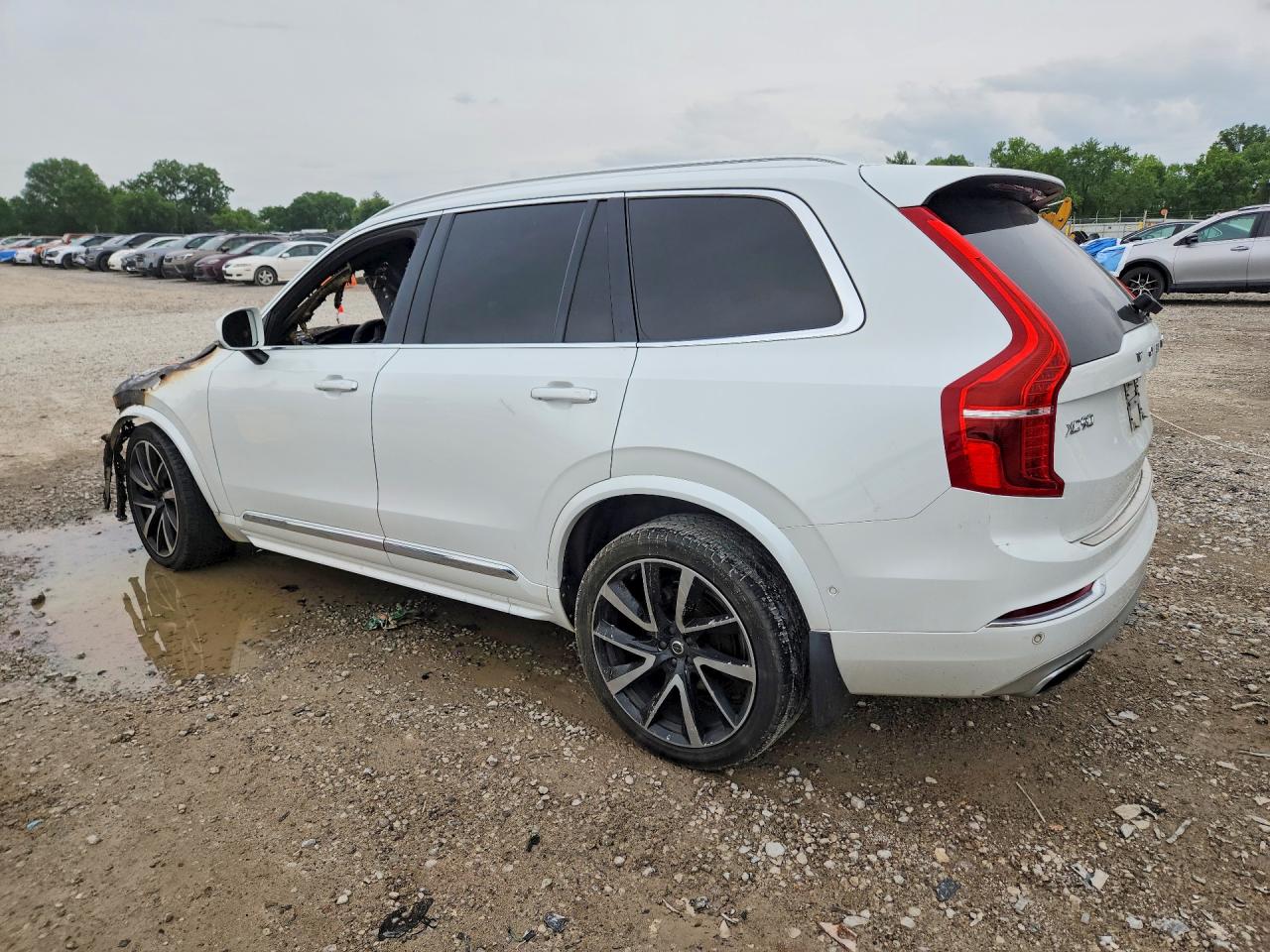 Volvo XC90 T6