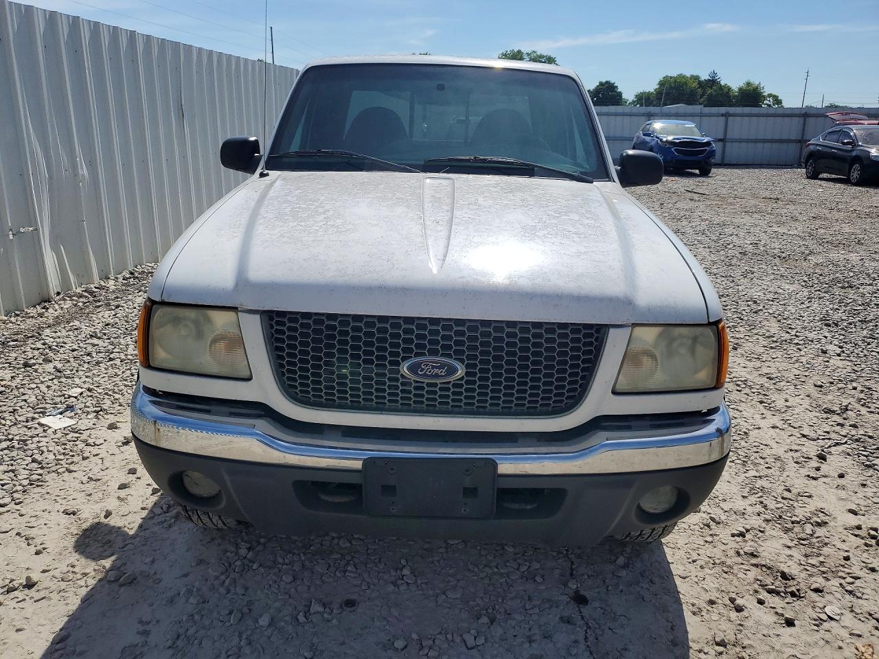 Ford Ranger Super Cab