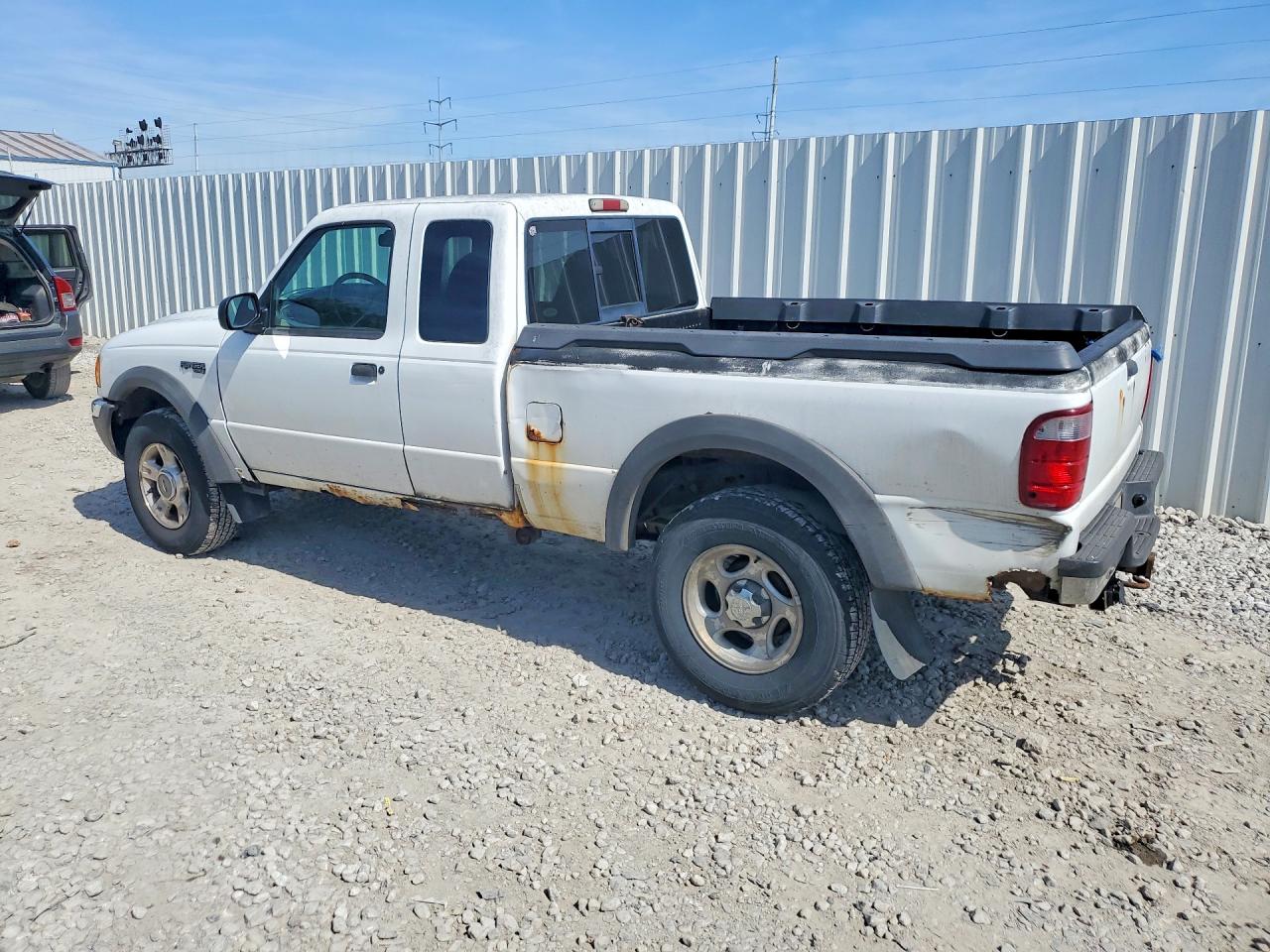 Ford Ranger Super Cab