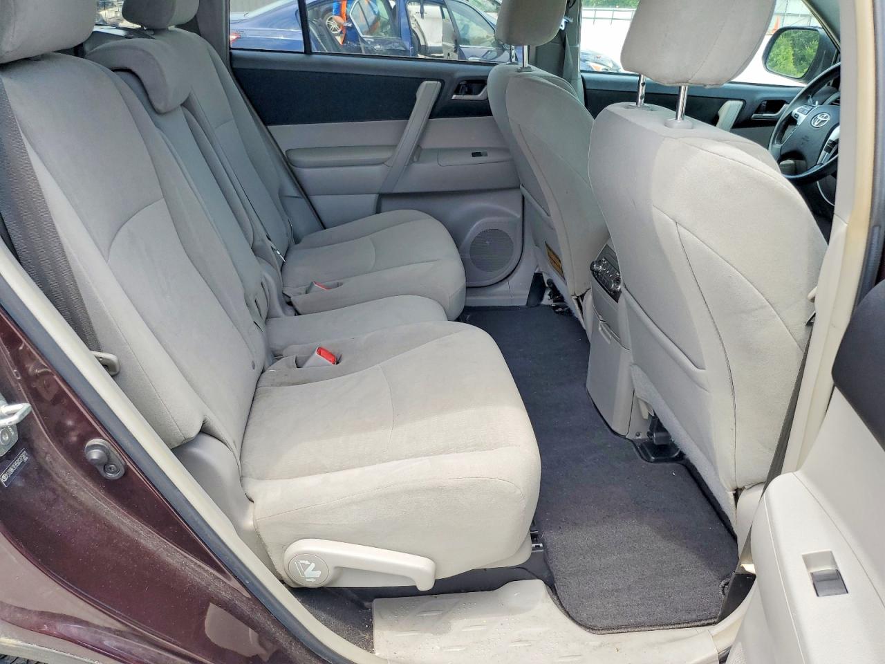 Toyota Highlander Plus
