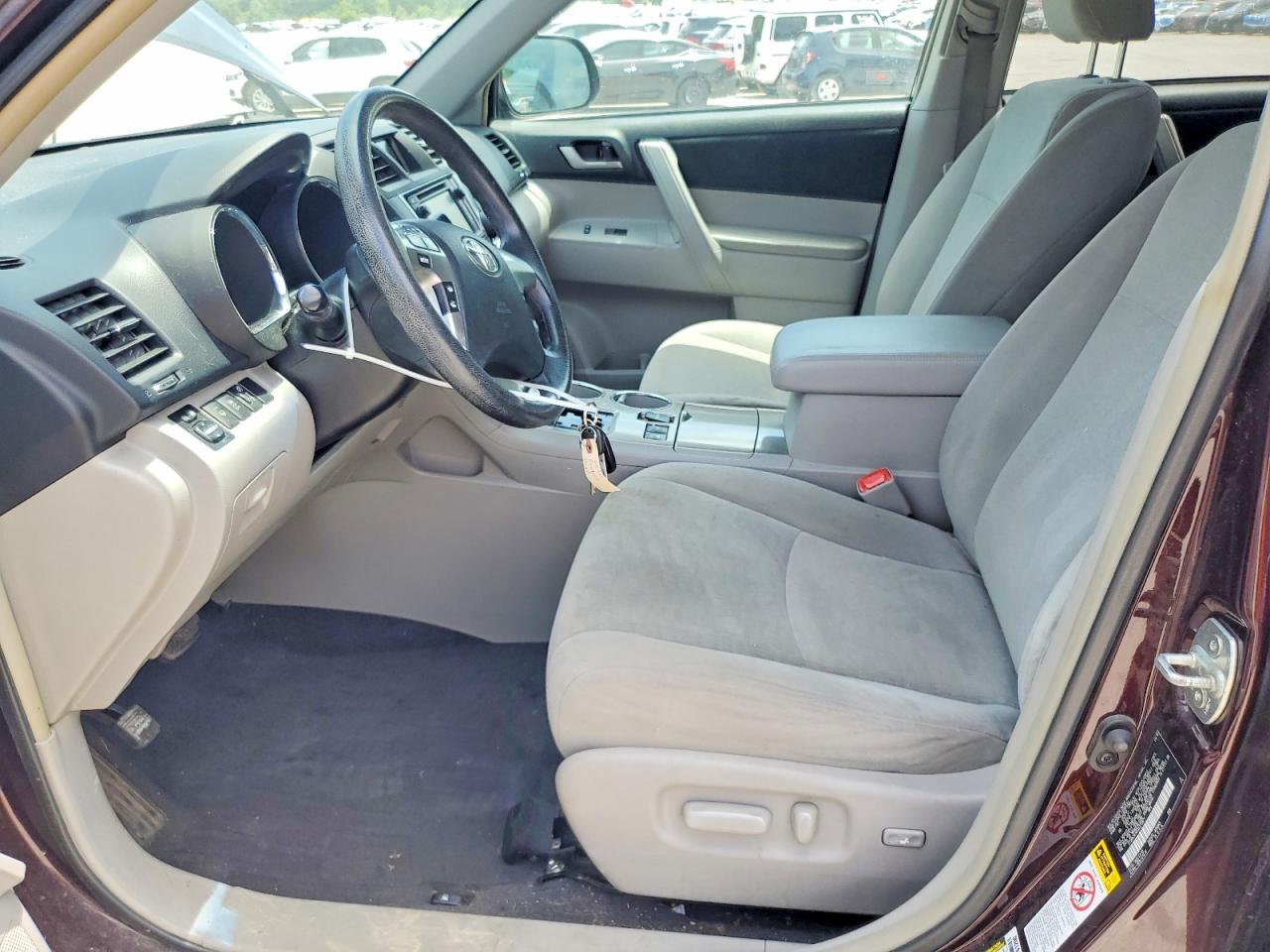 Toyota Highlander Plus