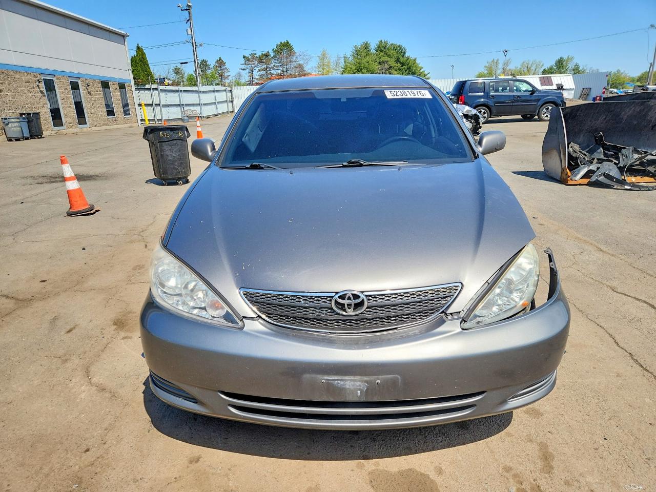 Toyota Camry Le V6
