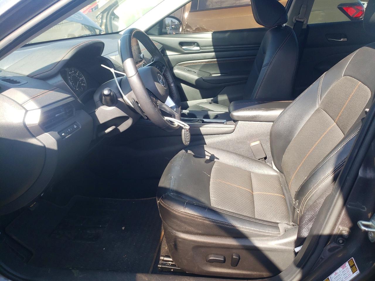 Nissan Altima Sr