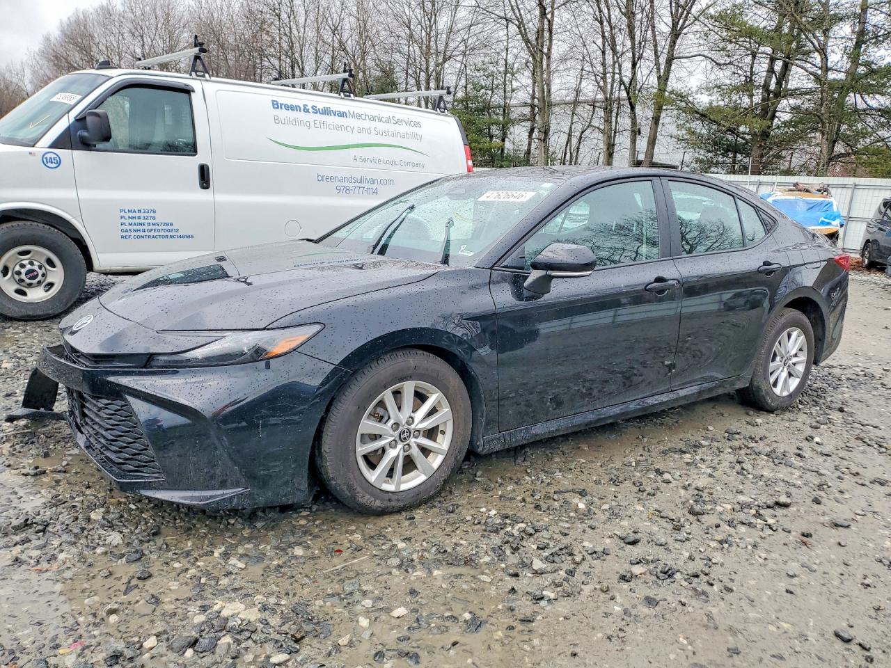 Salvage Toyota Camry Image