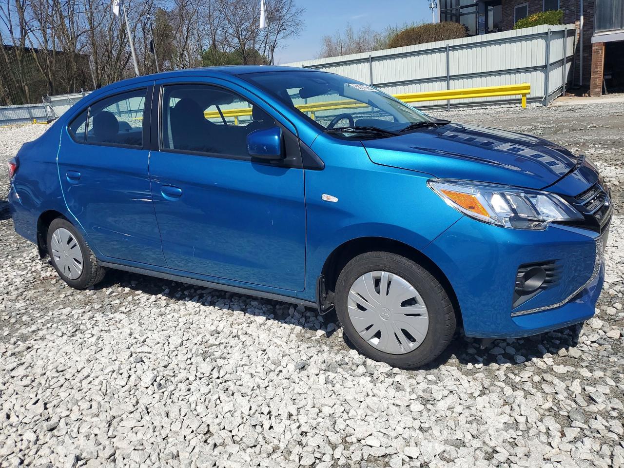 Mitsubishi Mirage G4 Es