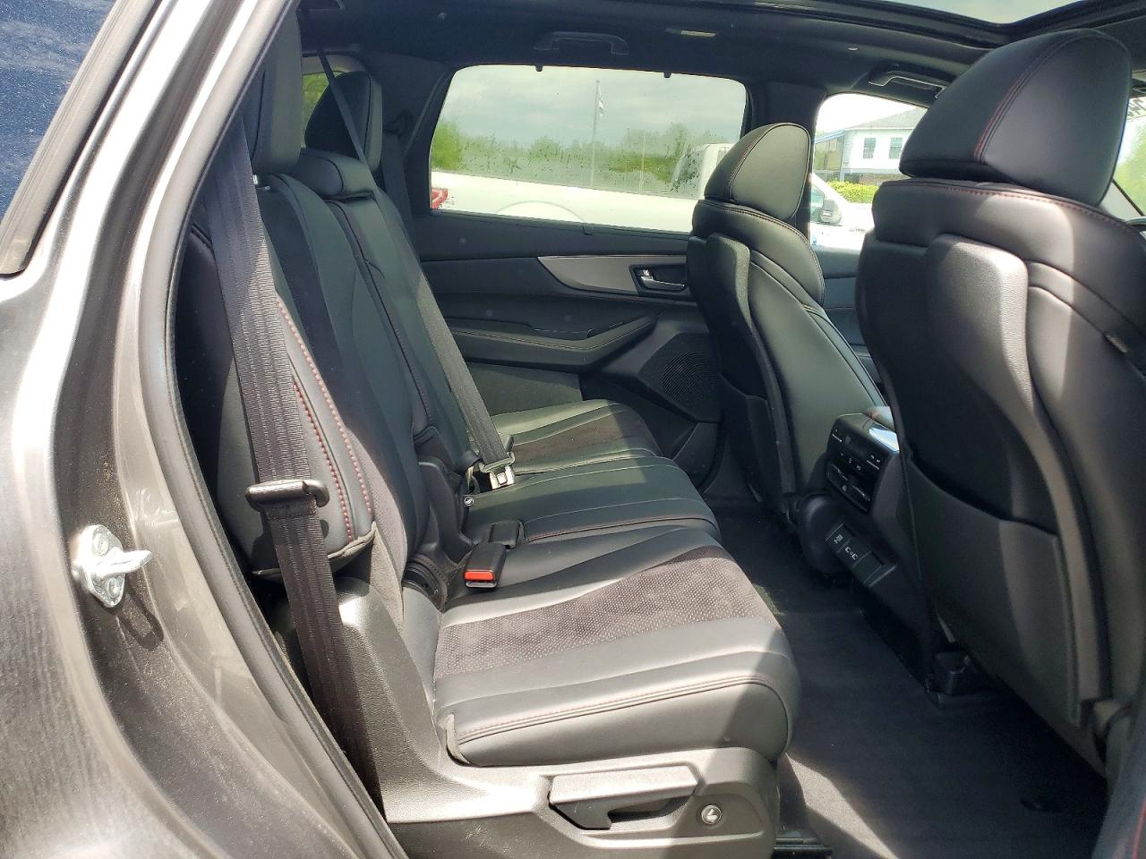 Acura MDX A-spec