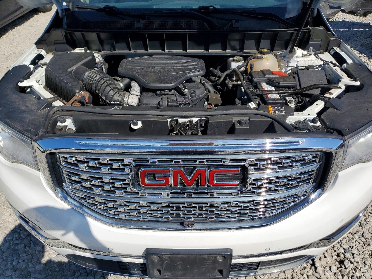 GMC Acadia Denali