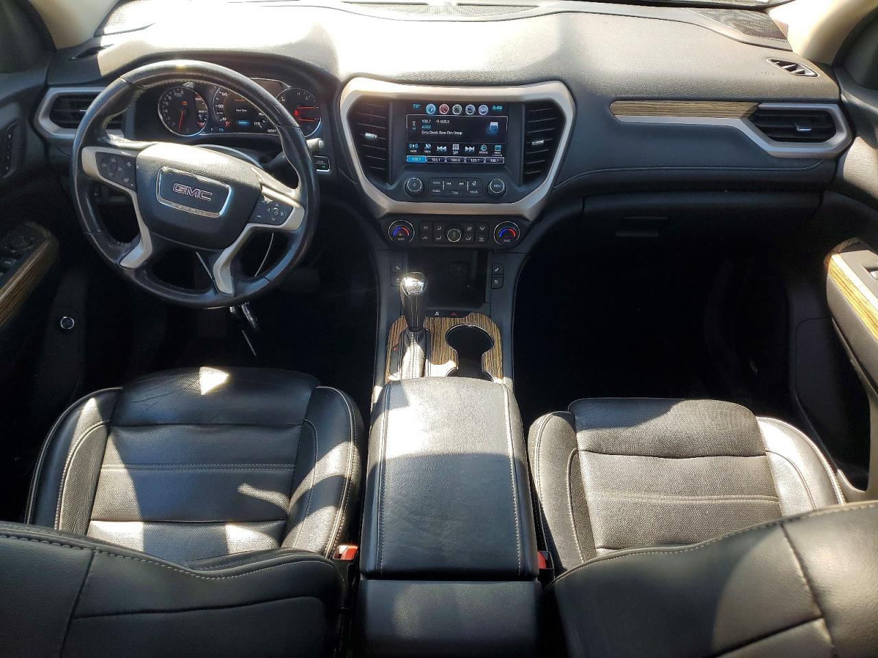GMC Acadia Denali