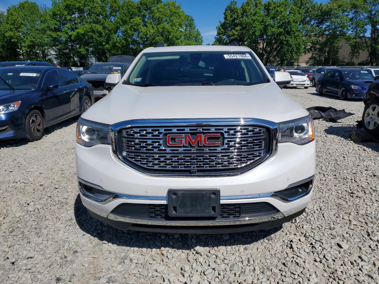 GMC Acadia Denali