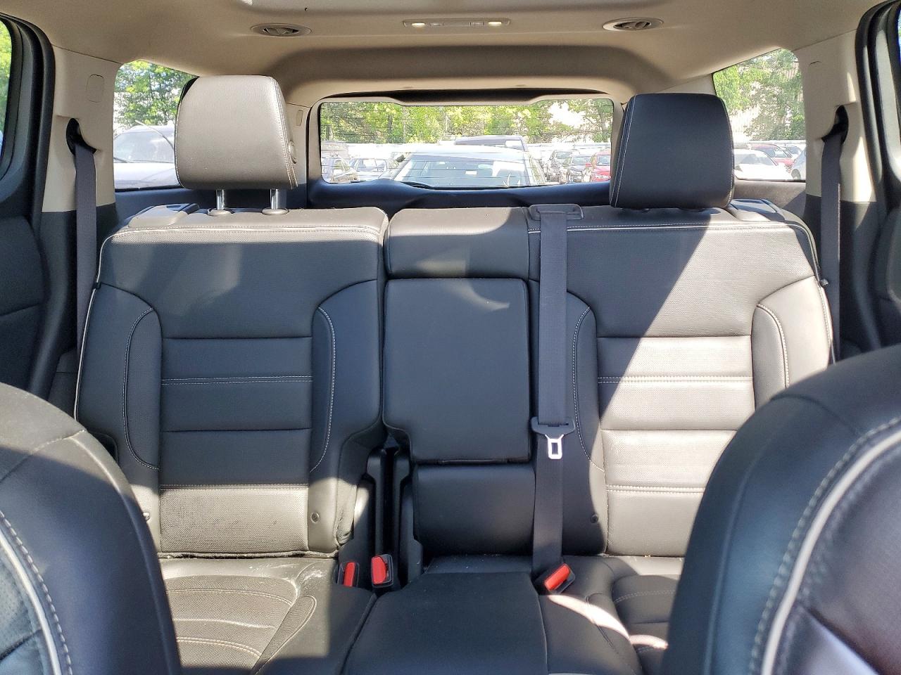 GMC Acadia Denali