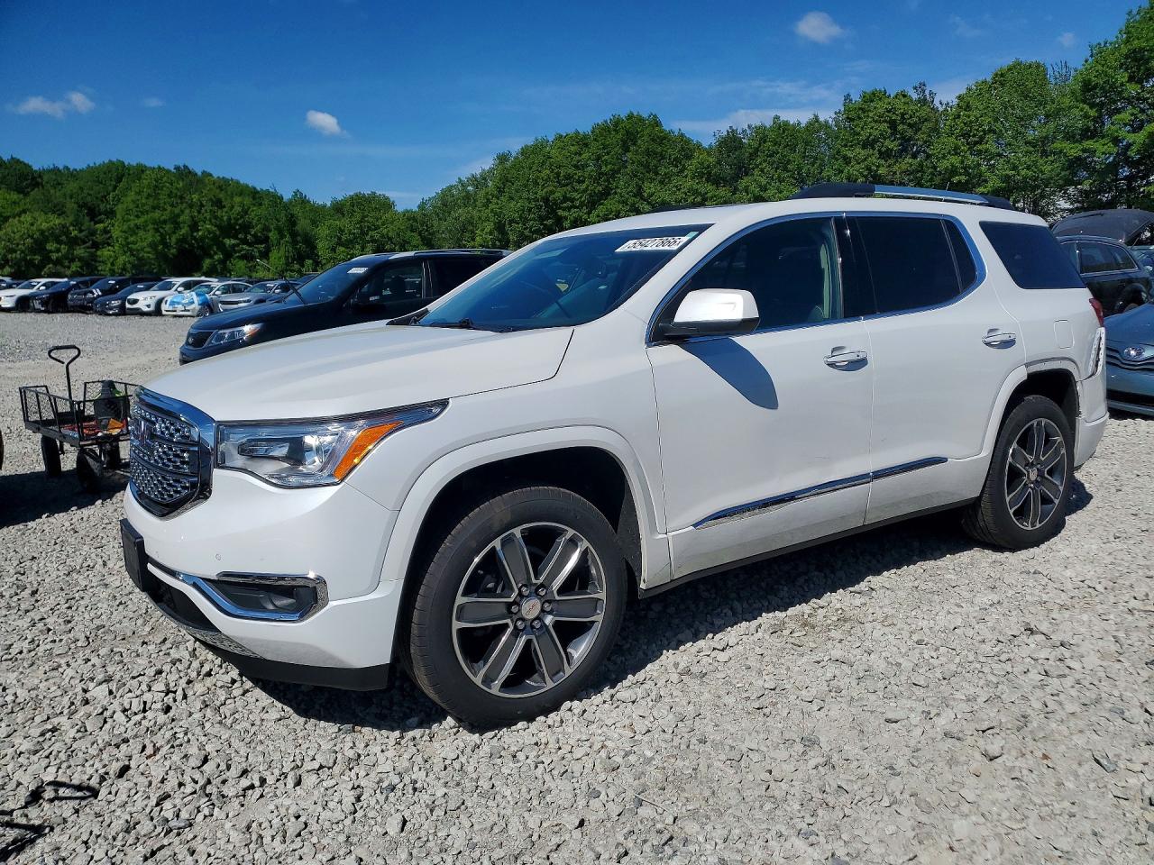 Salvage GMC Acadia Image