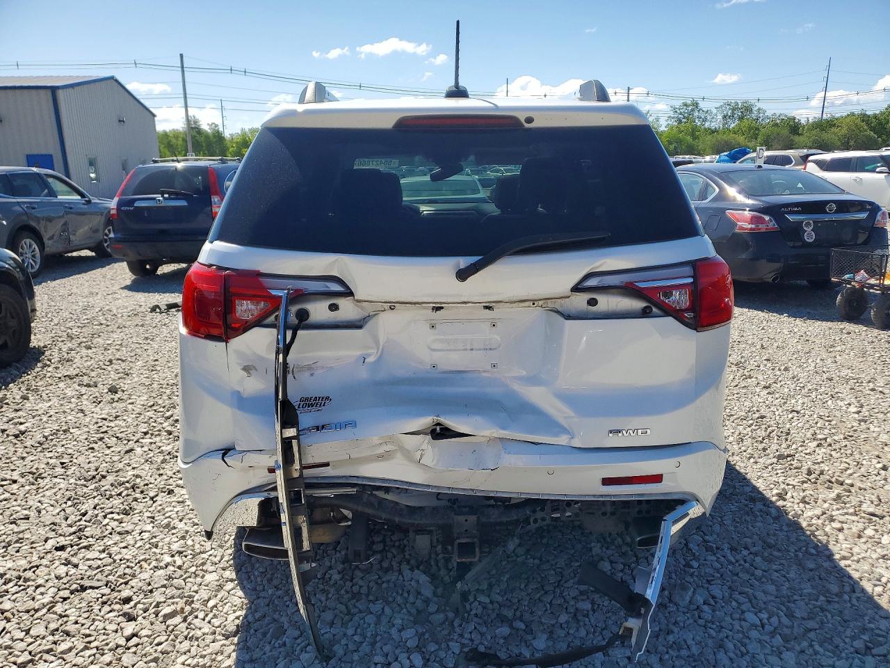GMC Acadia Denali