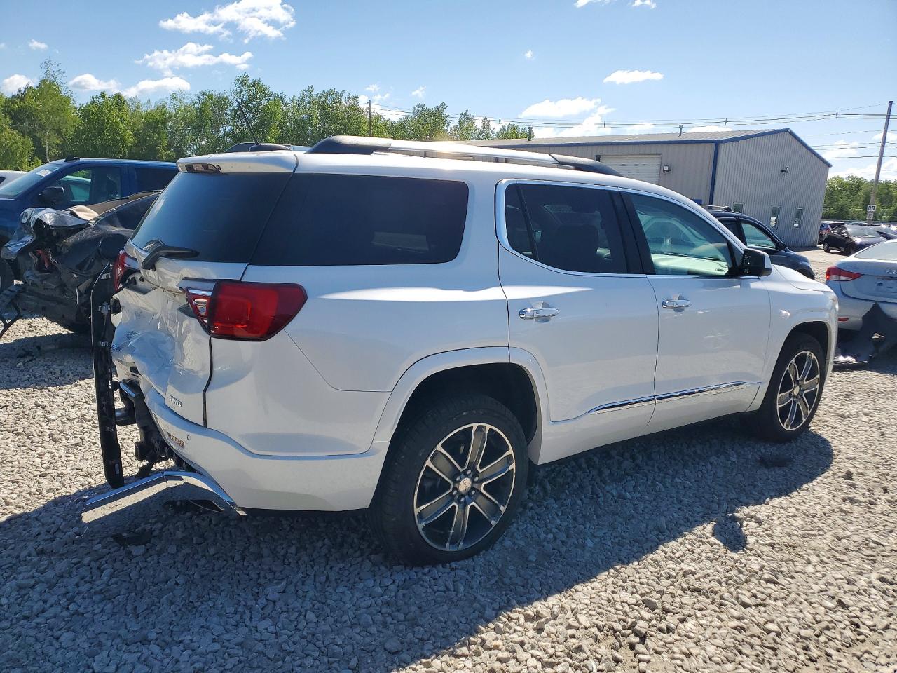 GMC Acadia Denali