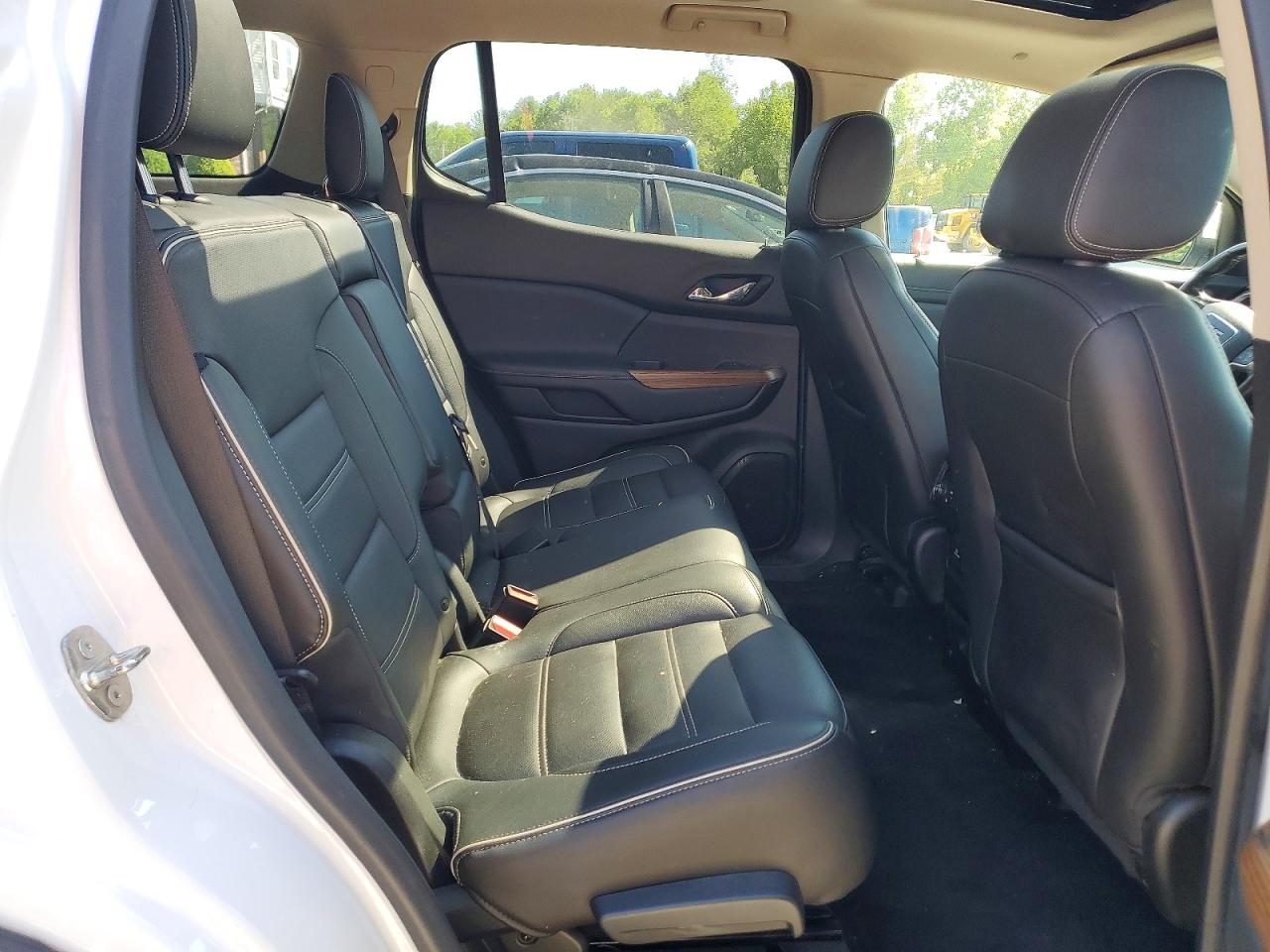 GMC Acadia Denali