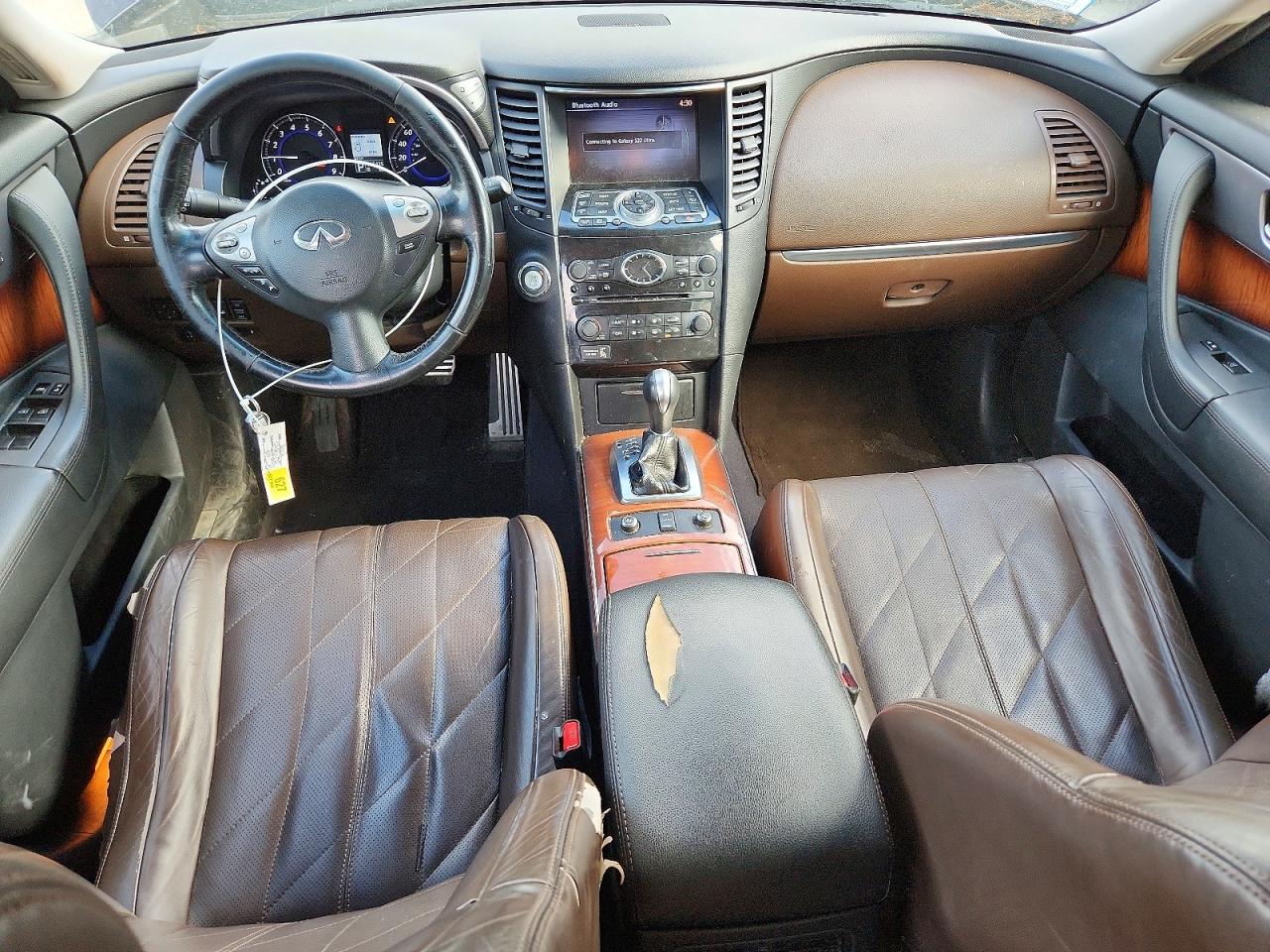 INFINITI Fx Base
