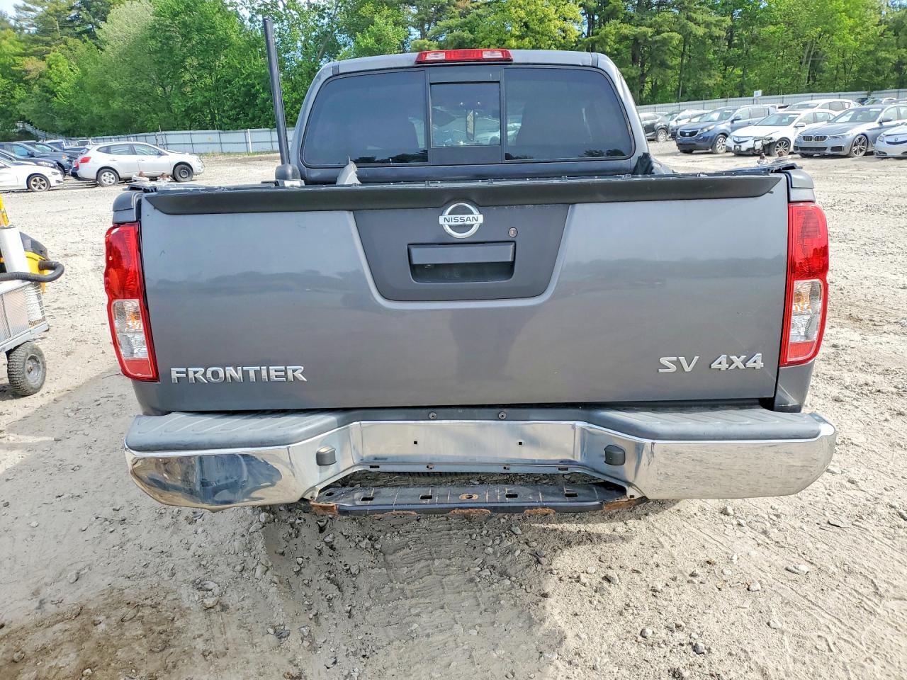 Nissan Frontier Sv