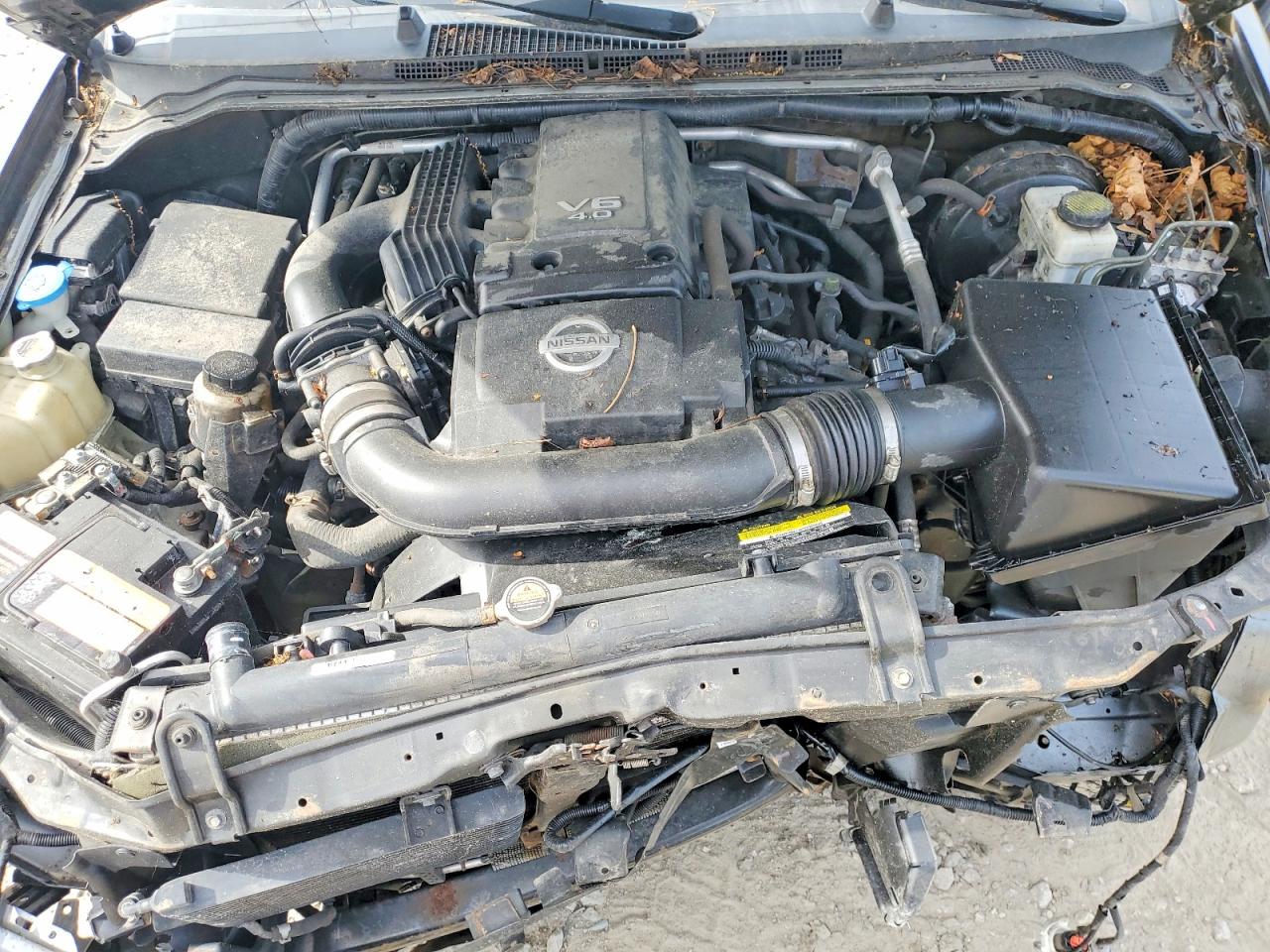 Nissan Frontier Sv