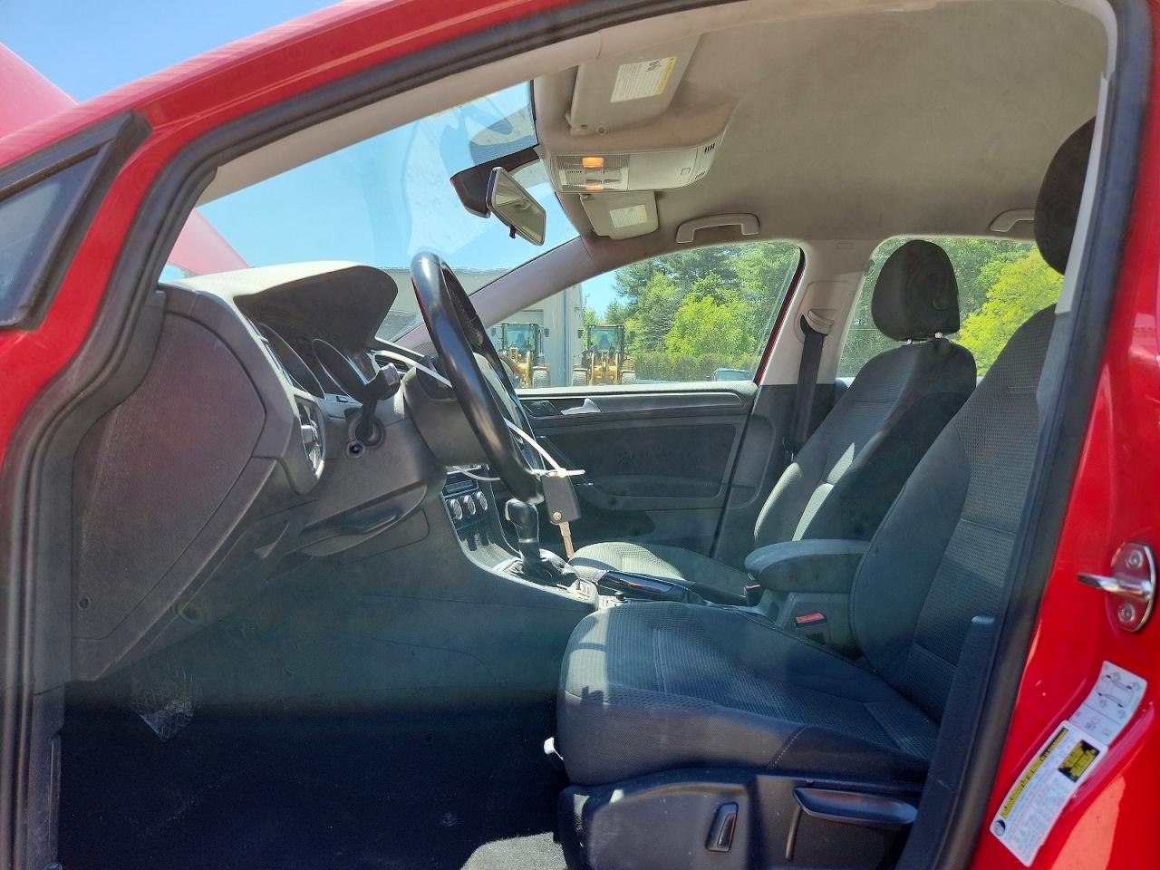 Volkswagen Golf S