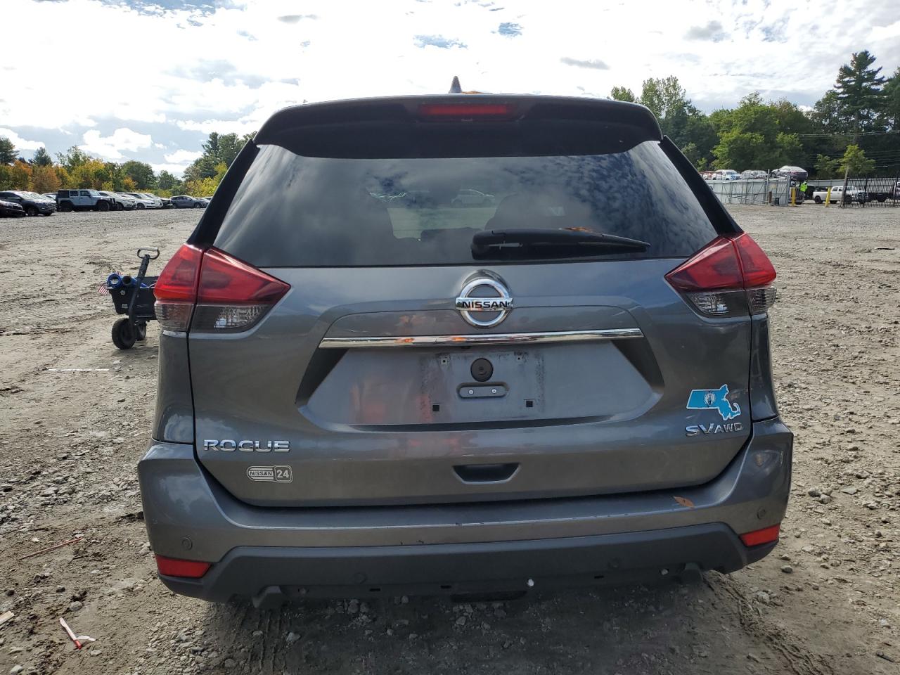 Nissan Rogue S